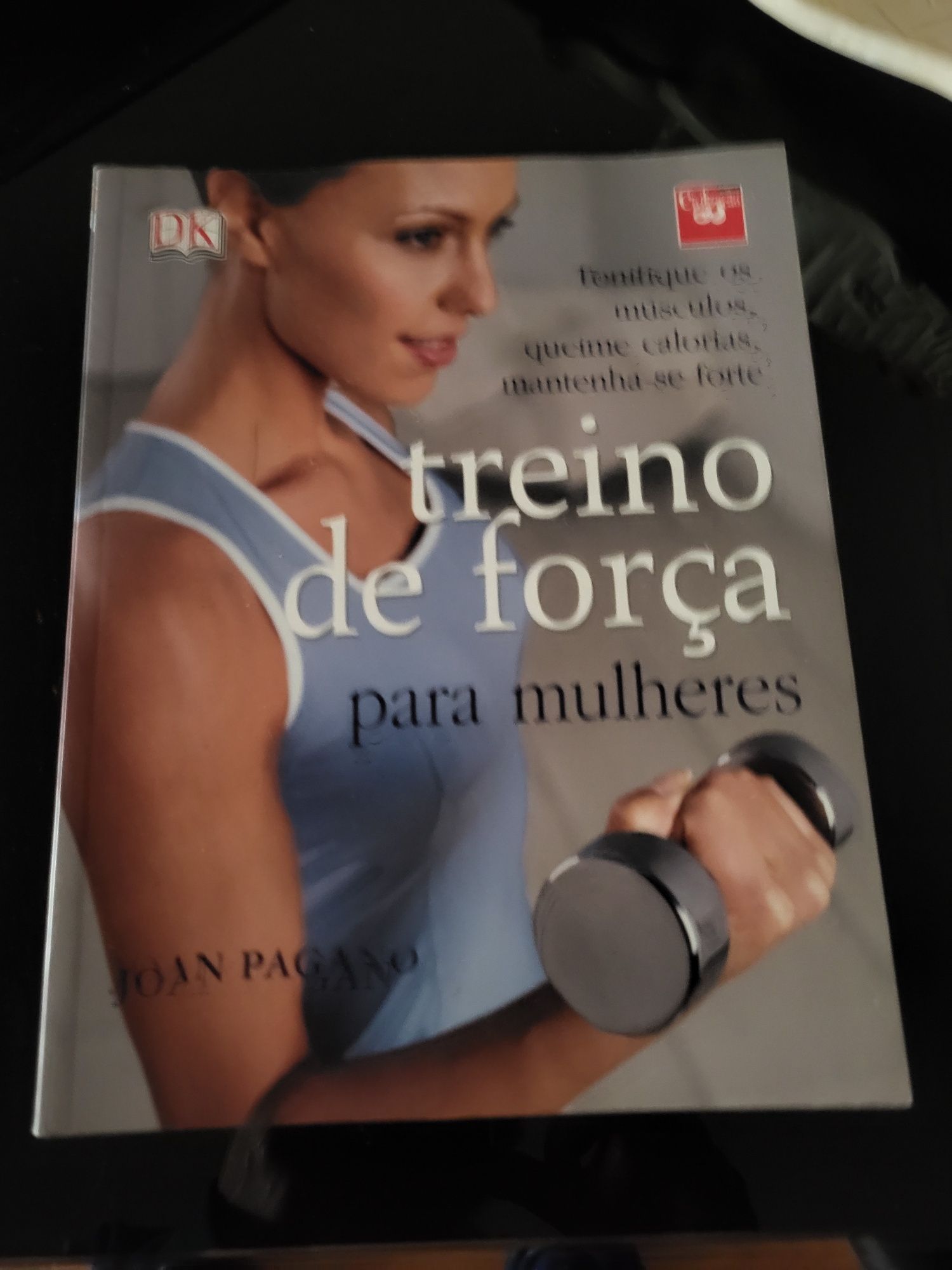 Livro "Treino de força para mulheres"