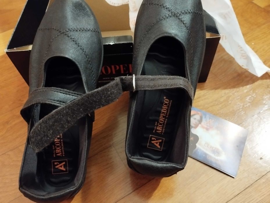 Sapatos Arcopedico - Novas sem etiqueta - nunca usadas