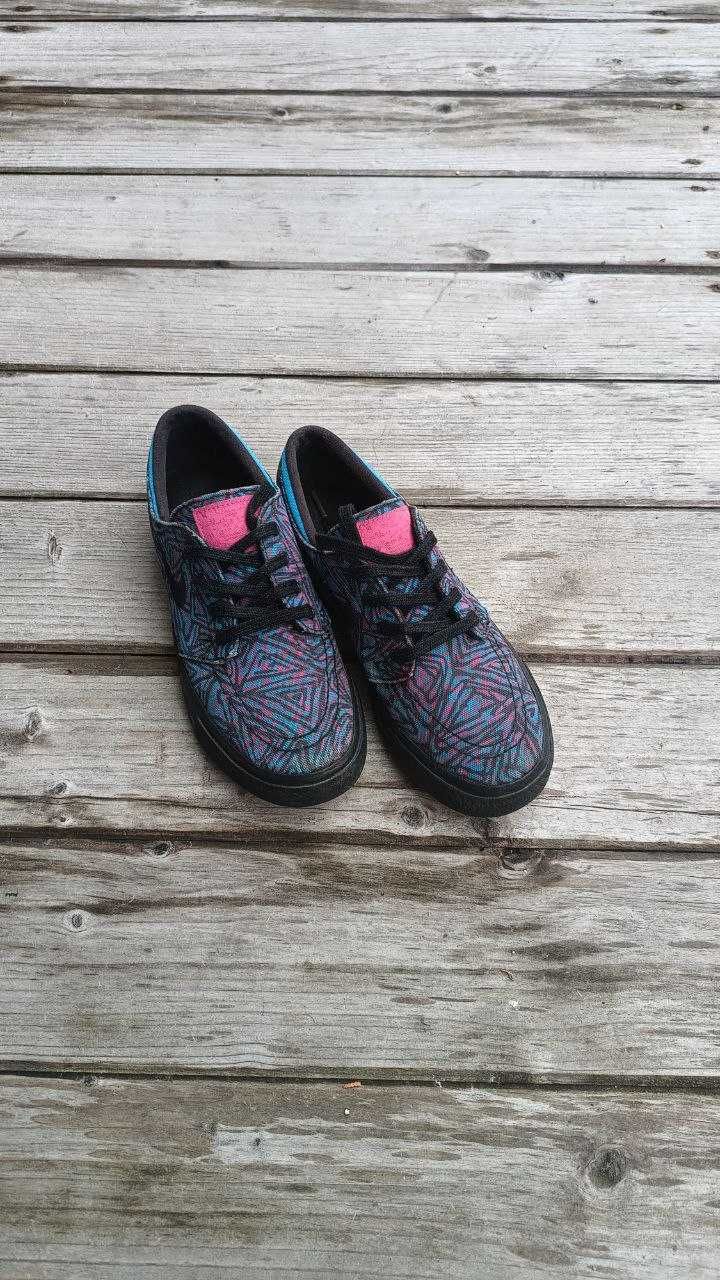 Кросівки 37.5р. Кросівки найк. Nike Stefan Janoski. Nike