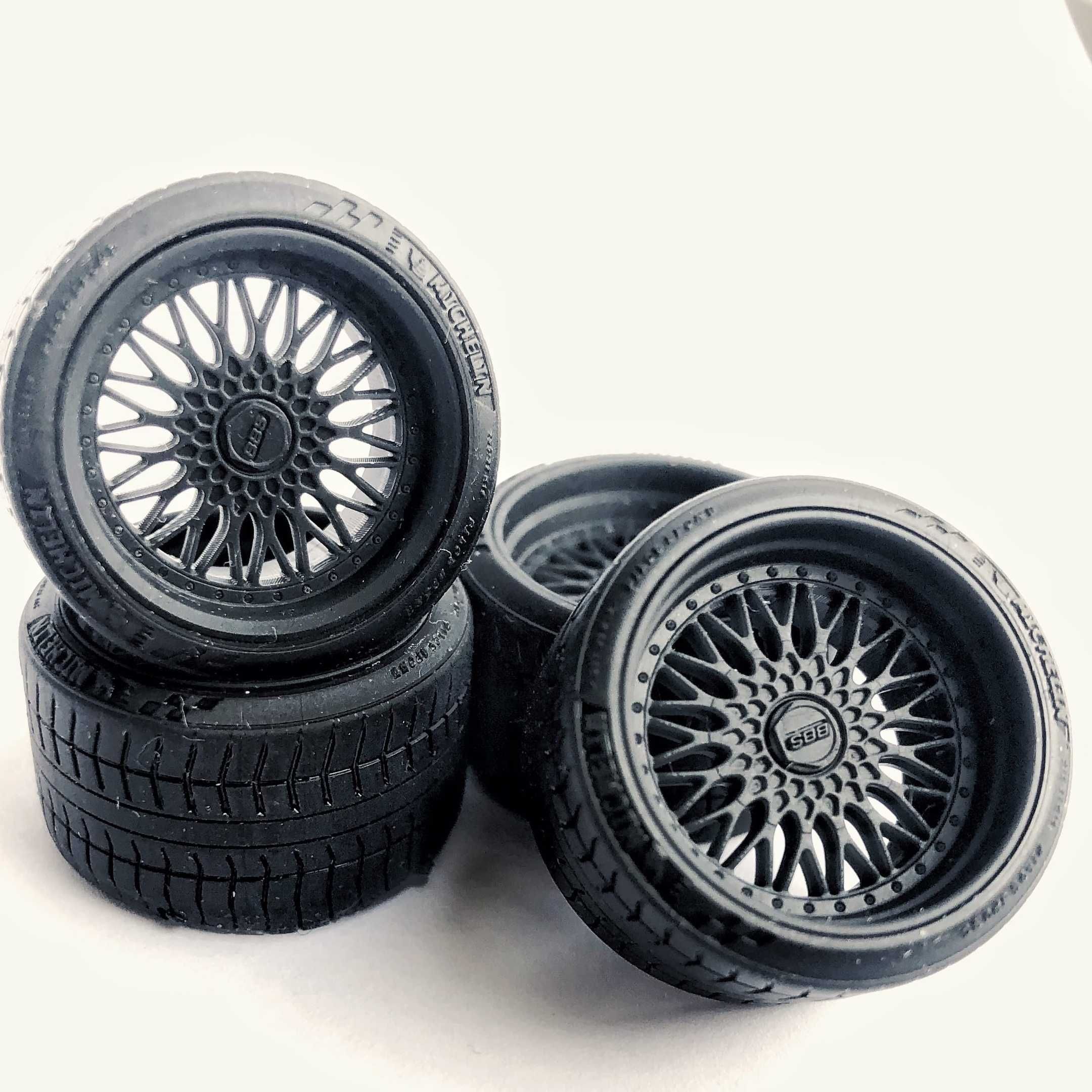 Felgi z oponami BBS SUPER RS -druk 3d na zamówienie