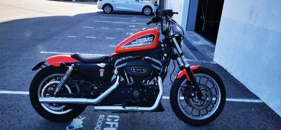 Harley davidson 883r