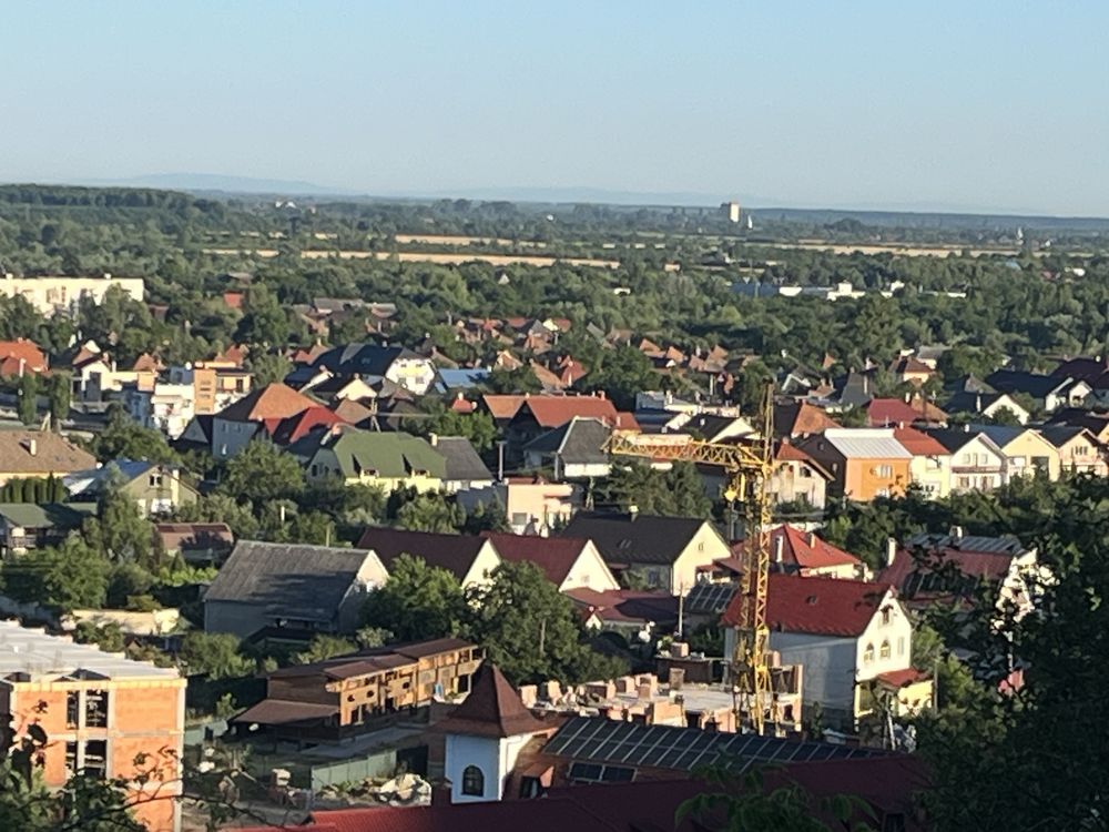 Новобудова студія 40 м2 Берегово басейни "Жайворонок" 2 хв пішки