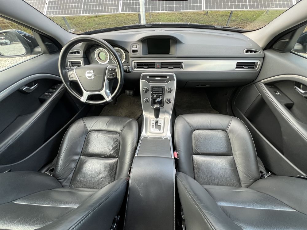 Volvo V70  1.6 benzyna  2012 rok. Automat  Skóra