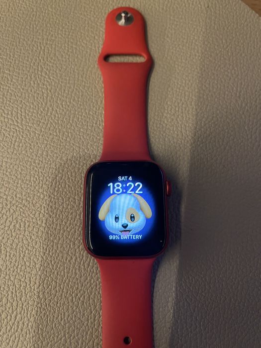 Apple Watch seria 6 44m czerwony, stan idealny