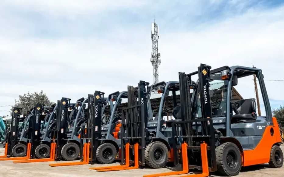 Вилочный Погрузчик  Тойота Навантажувач