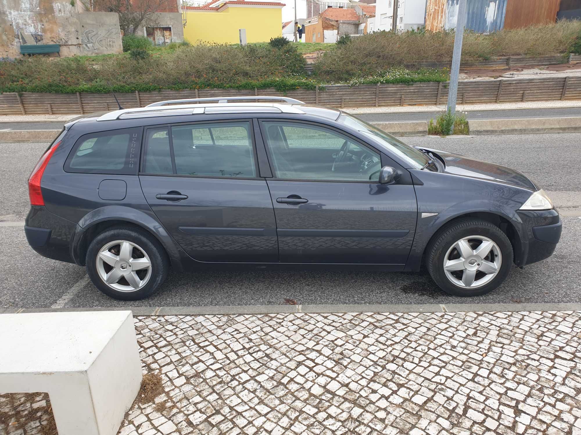 Renault Mégane 1.5 dCi 2008 - Bom Estado, Diesel, Econômico