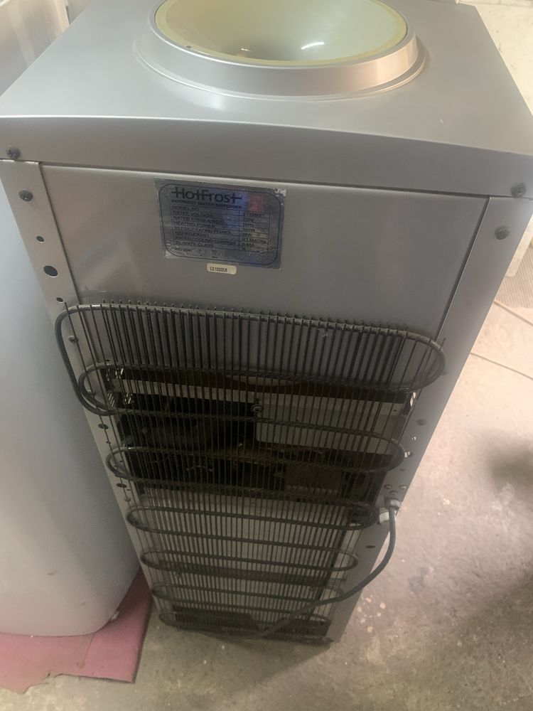 Кулер з хололильником HotFrost V152BST
