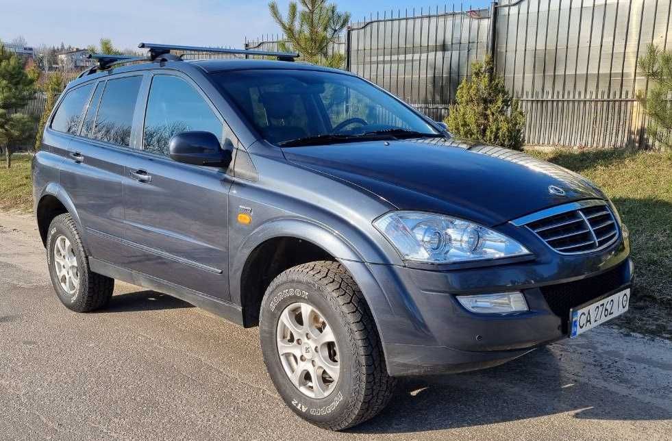 Продам SsangYong Kyron 2.7