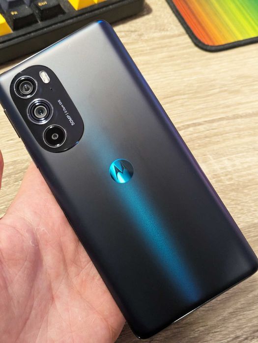 Motorola Edge Plus 2022 UW (Edge 30 Pro) 8\128