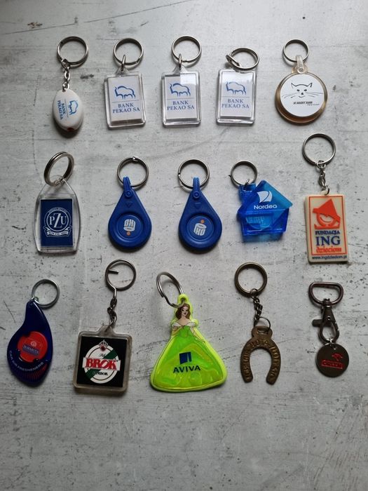 Brelok do kluczy różne 15 szt.