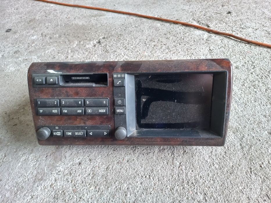 Radio bmw e38 nie sprawne