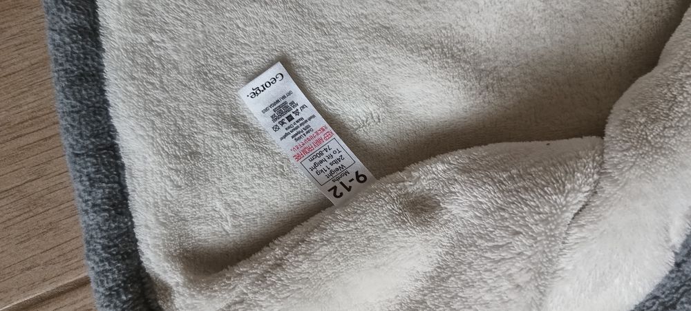 Płaszczyk płaszcz 80 74 dziecięcy dziecko niemowlęcy