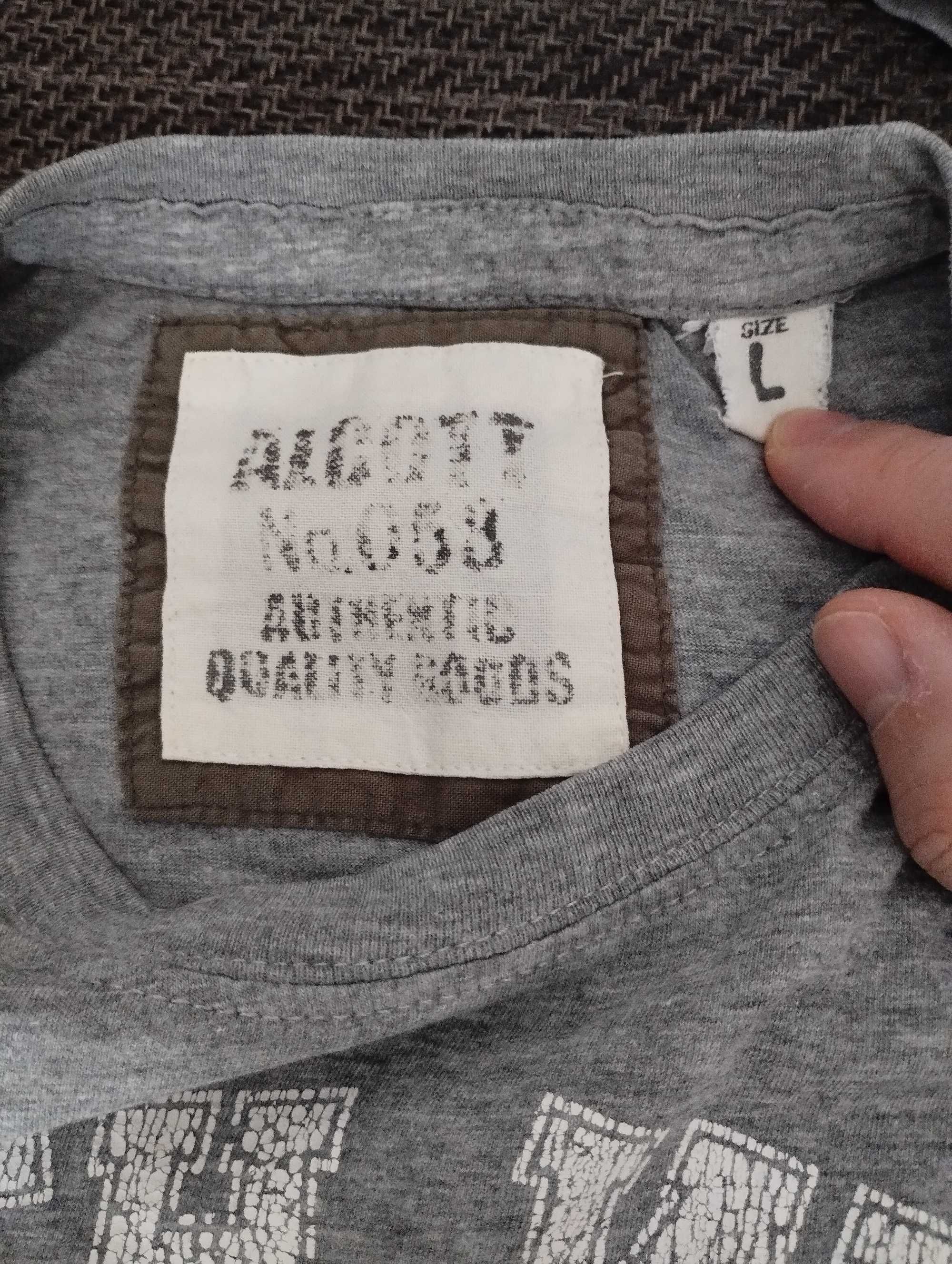 Męskie T-shirty rozmiar L