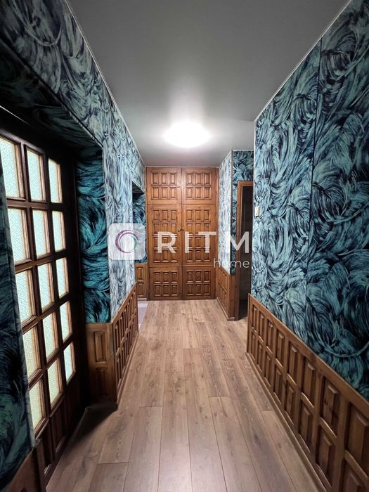 Оренда 2-к. квартира з новими меблями, вул. Конякіна