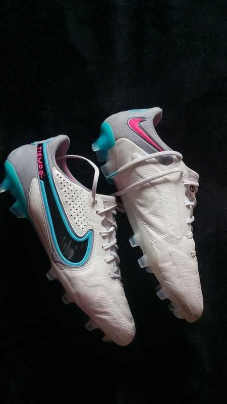 Chuteira Nike Tiempo Legend 9 Pro FG