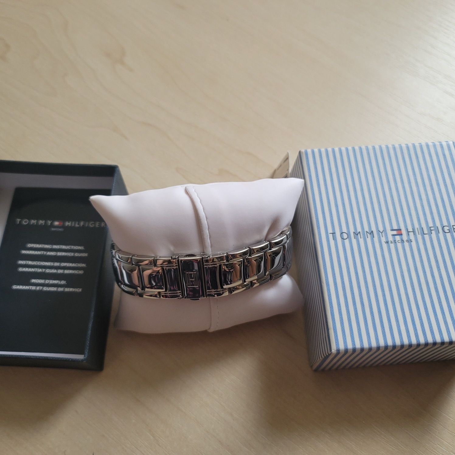 Годинник чоловічий Tommy Hilfiger.