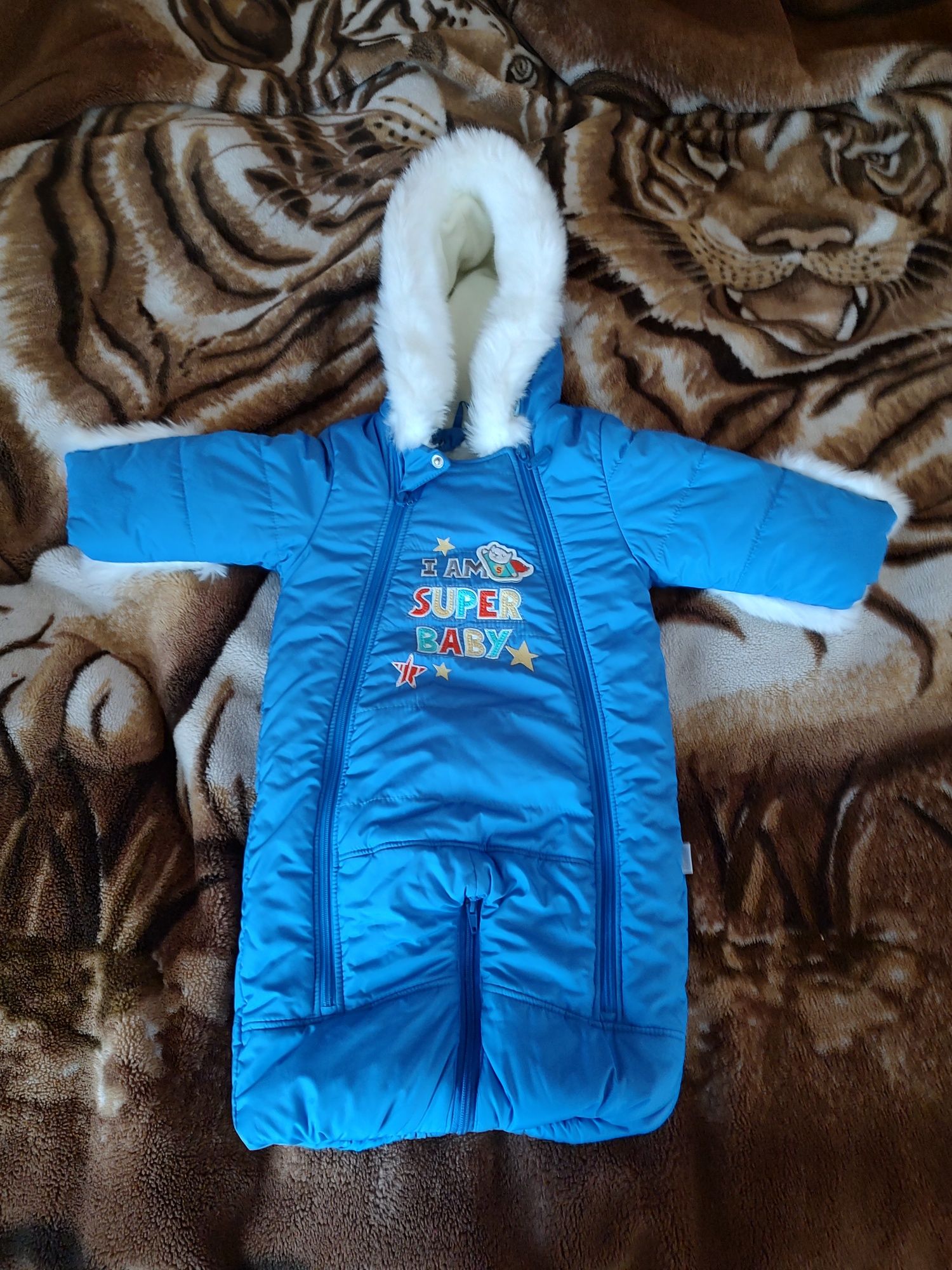 Продам дитячий зимовий комбінезон
