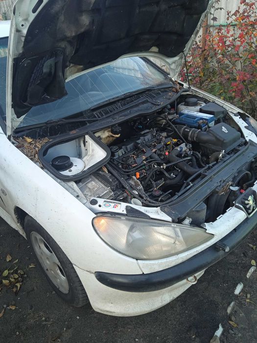 Пежо 206 2.0 дизель. Розбираю. разбираю.