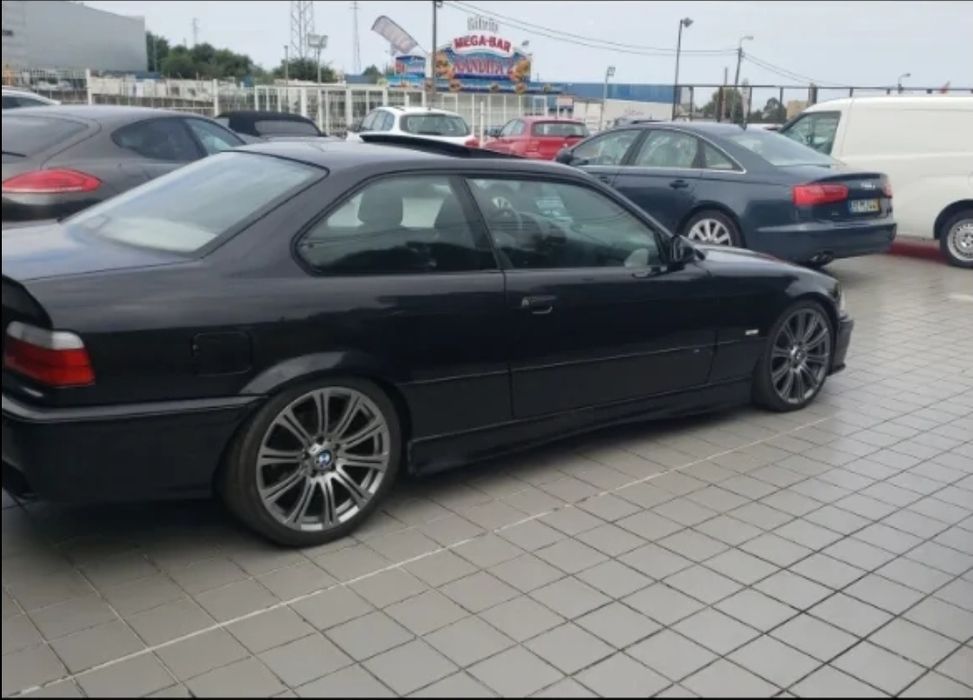 BMW 318 IS Versão M