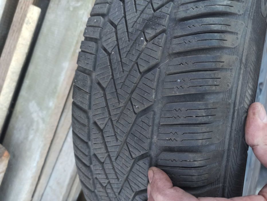 Toyota avensis  t27 alufelgi z oponami zima