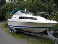 Łódz motorowa jacht Bayliner