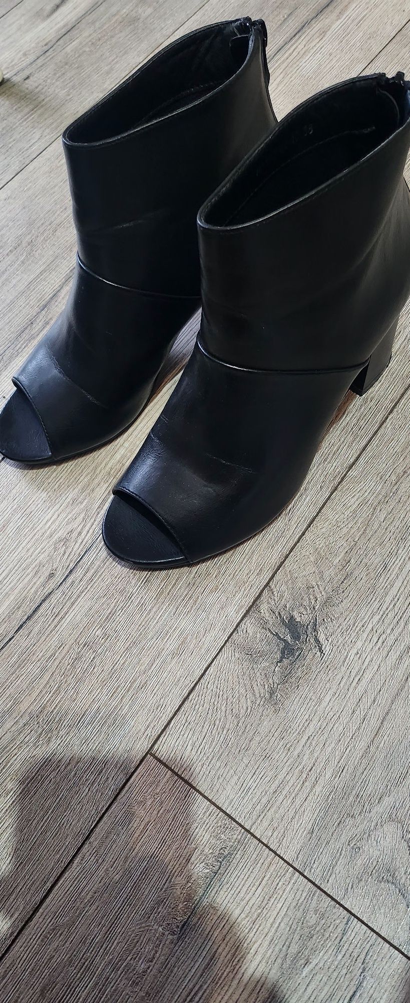 Botki Tulipano z odkrytym przodem Tulipano Tanio