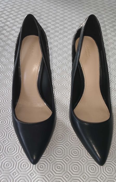 Sapato Sra. em pele da Zara N°37