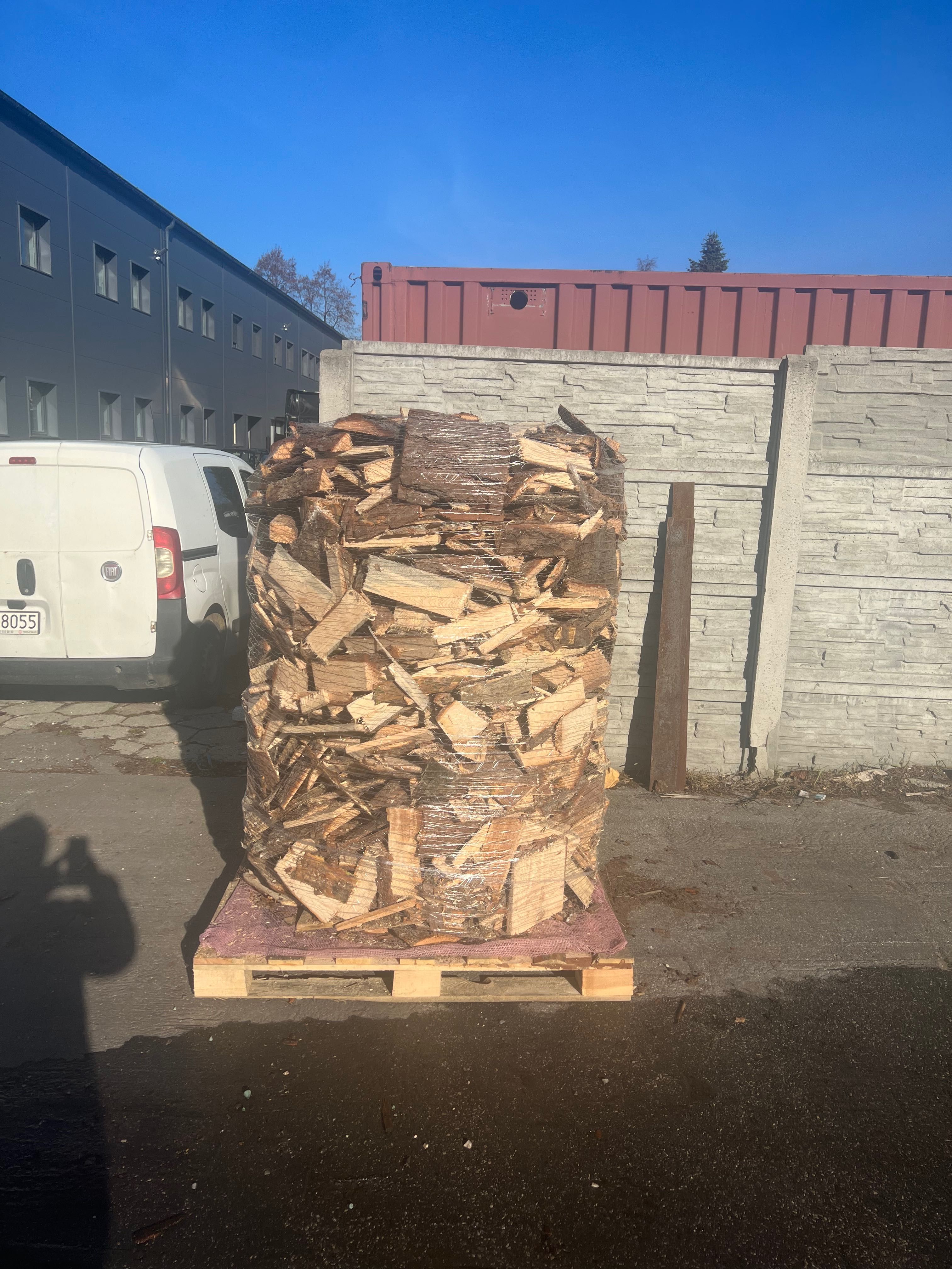 Drewno opałowe zrzyna tartaczna  pocięta  tanio 1,6 m3-270zł