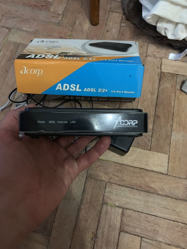 Продам Роутер ADSL 212+