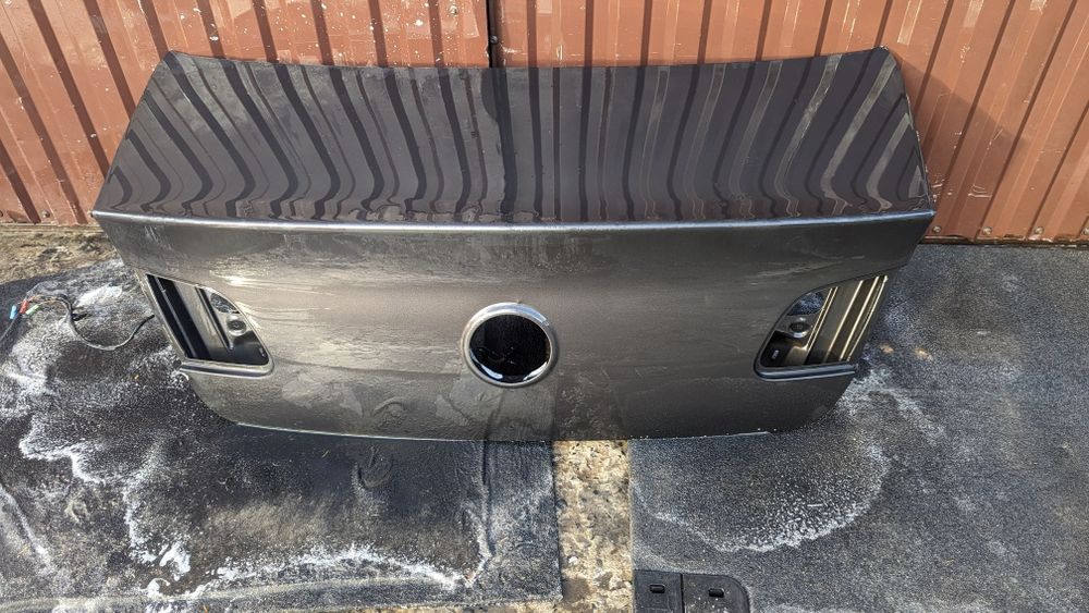 Задня кришка багажника volkswagen passat b6 седан