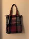 torebka Abercrombie & Fitch typu shopper  w kratę