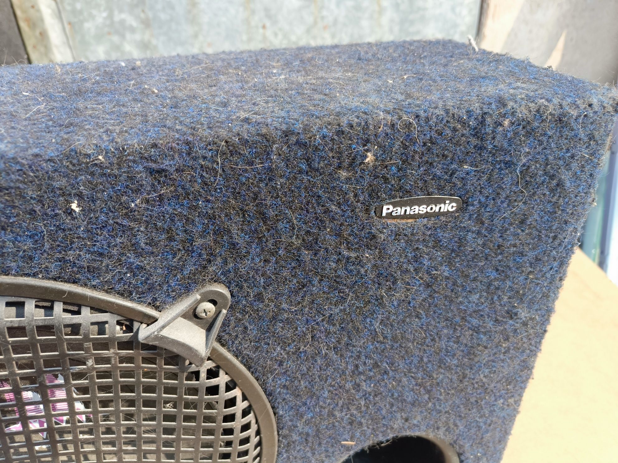 Do samochodu skrzynia Panasonic membrana ma uszkodzenie