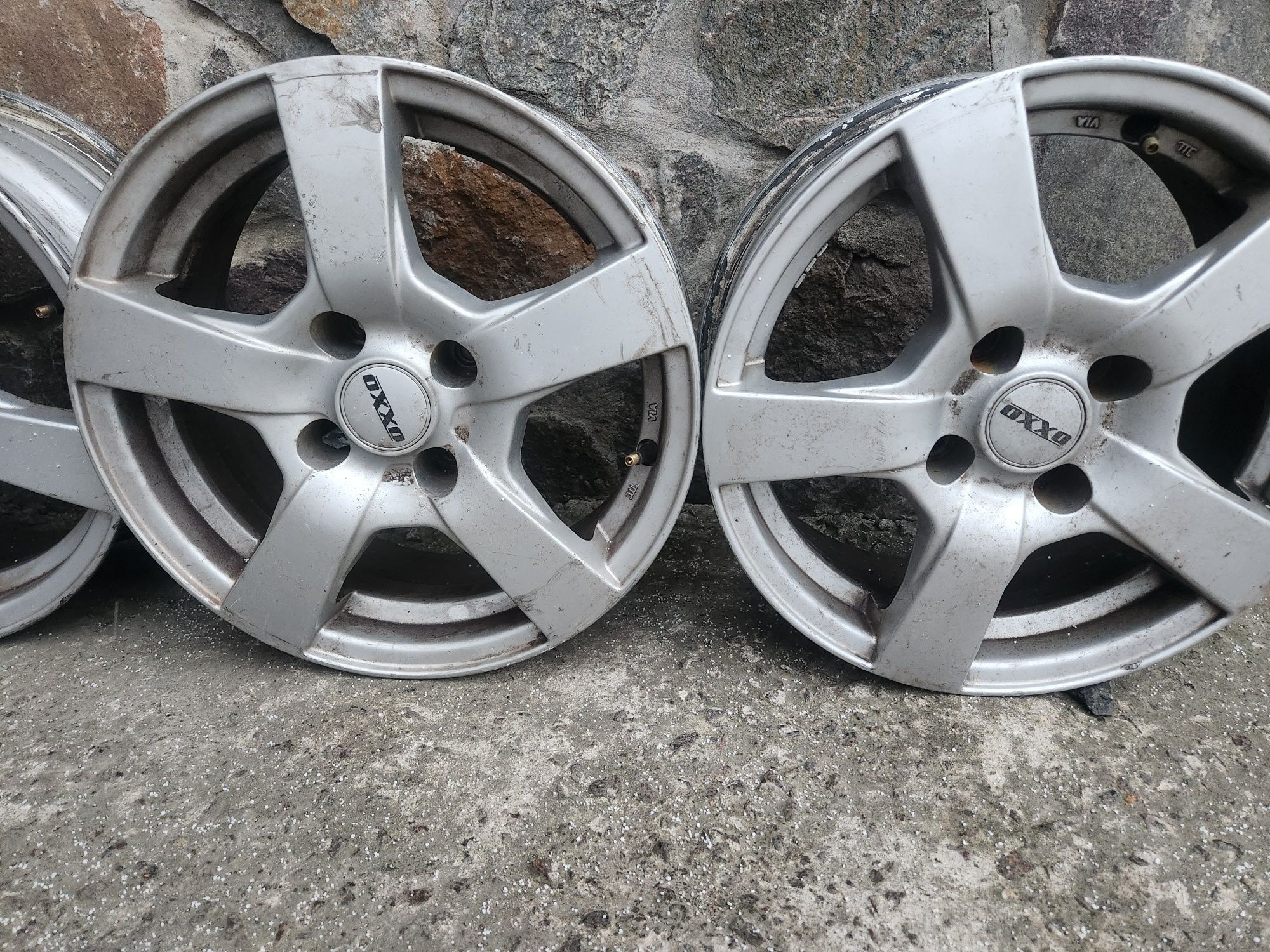 Диски легкосплавні Peugeot пежо 4/108 R15