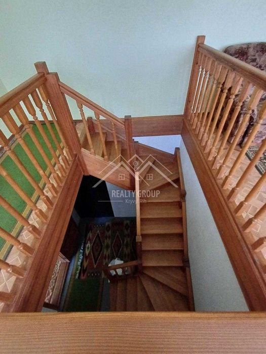 Продам маєток в с. Новоукраїнське ( ст. Нива Трудова) Євідновл.ення.