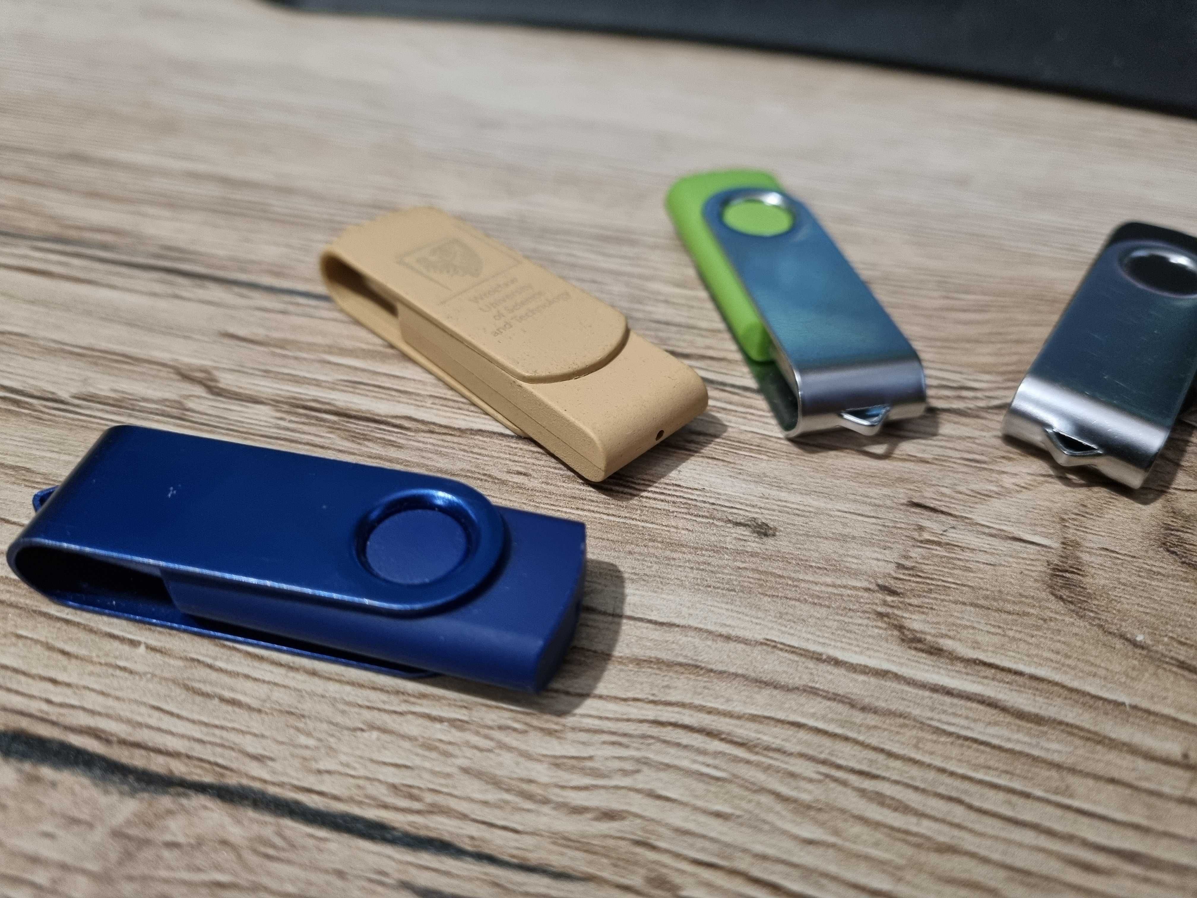 Pakiet pamięci flash USB 16GB