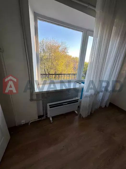 Здається 3-х кімнатна квартира на Черемушках.