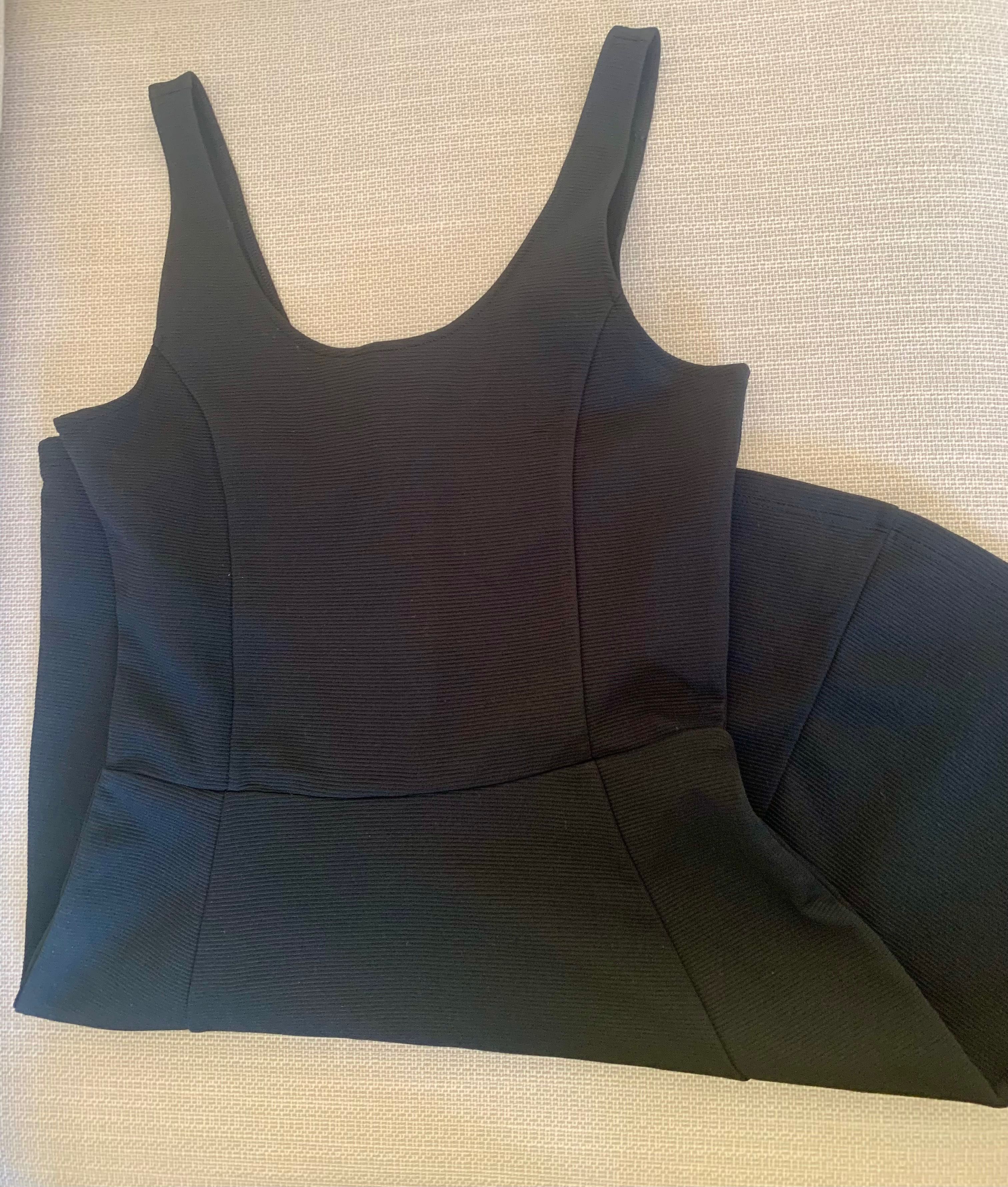 Vestido preto H&M canelado simples
