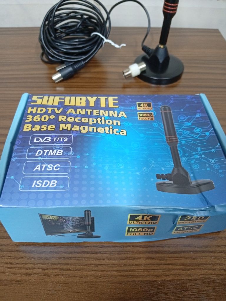Cyfrowa antena twlewizora 360' odbiór do dvb-t2 z podstawką magnetyczn