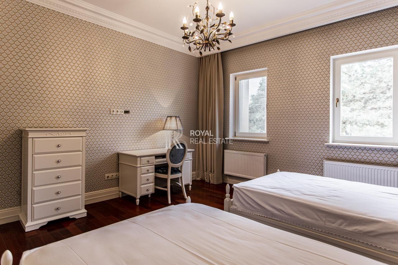 Продажа дома Лебедевка 8к 570м2 Riviera Village Вышгородский
