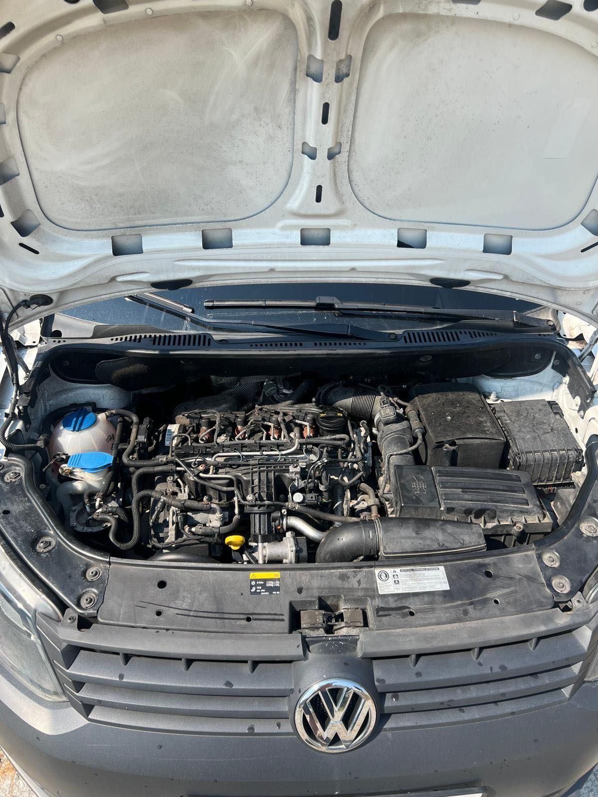 VW Caddy 1.6 tdi longa