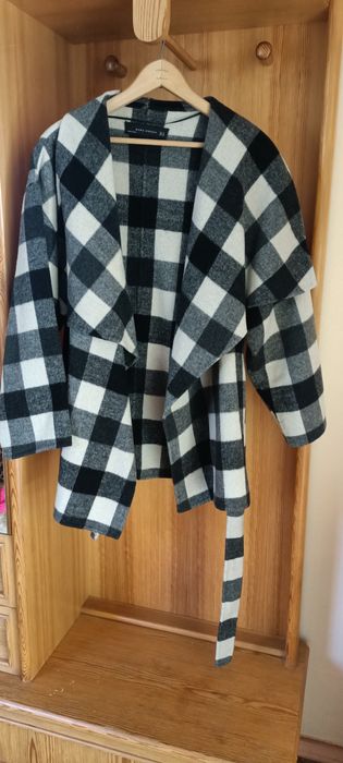 Напівпальто жіноче M б/у в хорошому стані