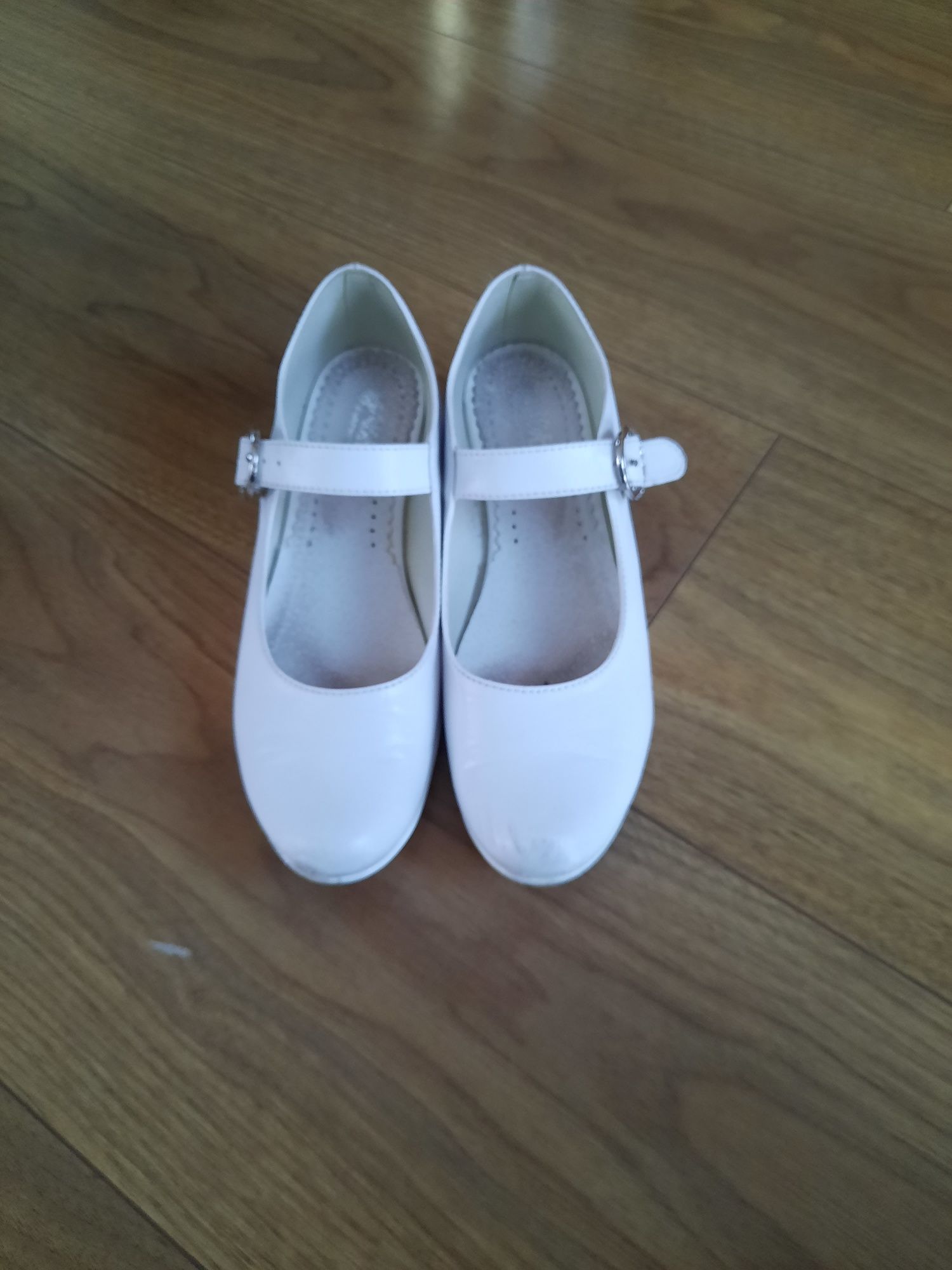 Buty komunijne rozm. 35