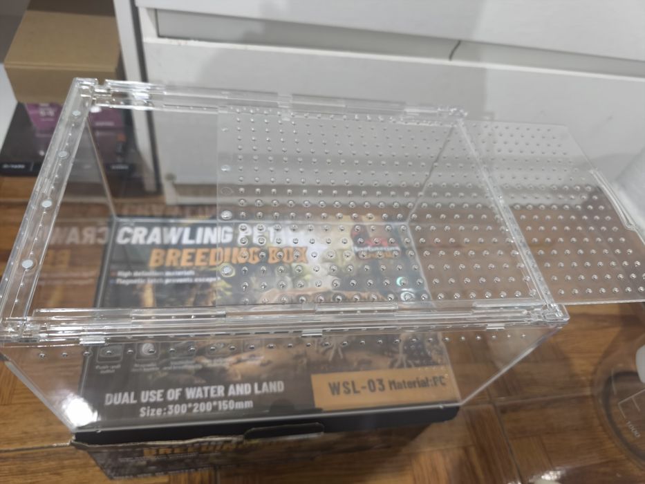 Terrário em acrílico