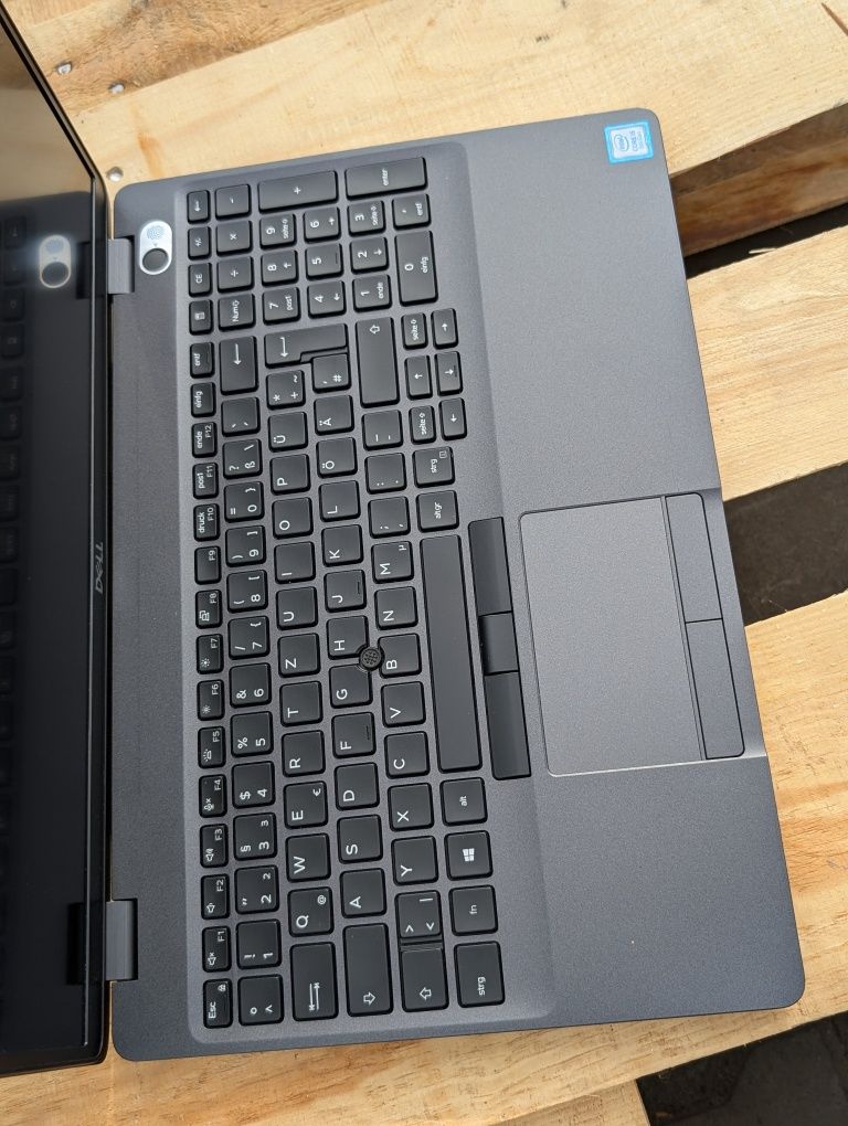 Ноутбук Dell Latitude 5500/i5-8265U/16/512M2/FHD/IPS/100шт/ОПТ.РОЗДРІБ
