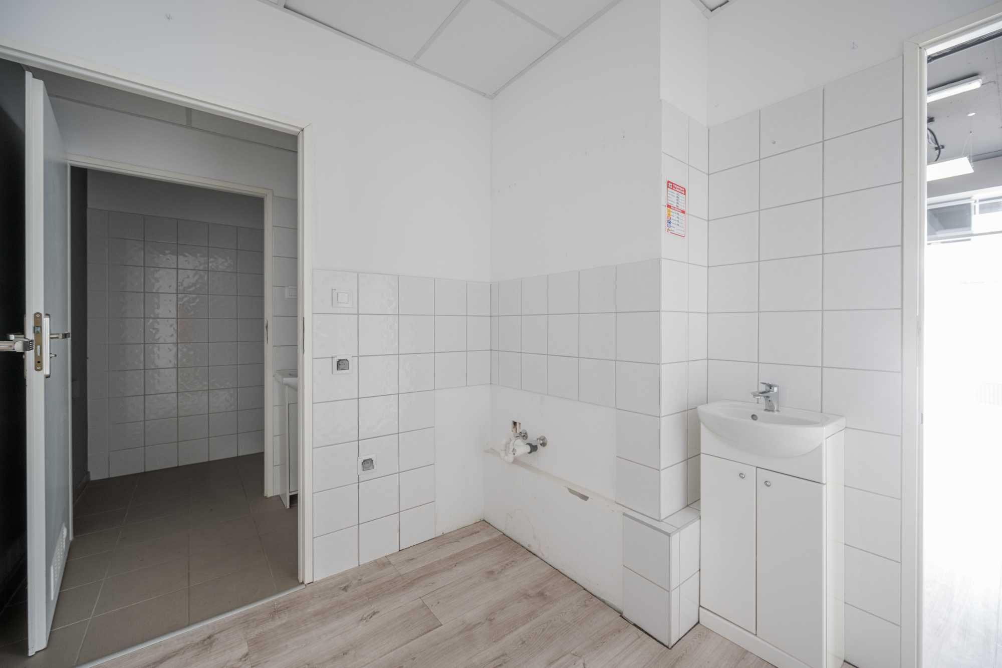 Do wynajęcia lokal usługowy - 125m2, ul. Bulwar Dedala