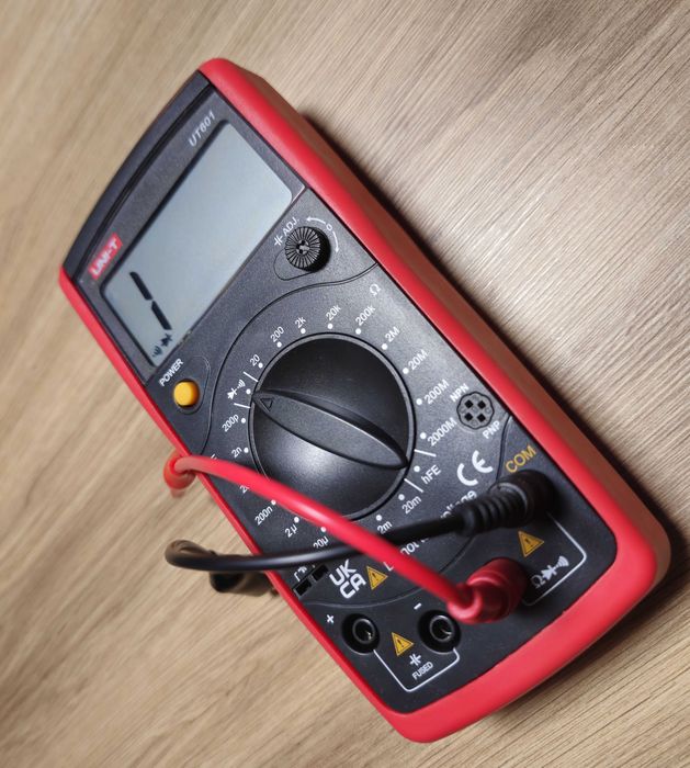 Miernik Pojemności i Rezystancji Cyfrowy UNI-T UT601