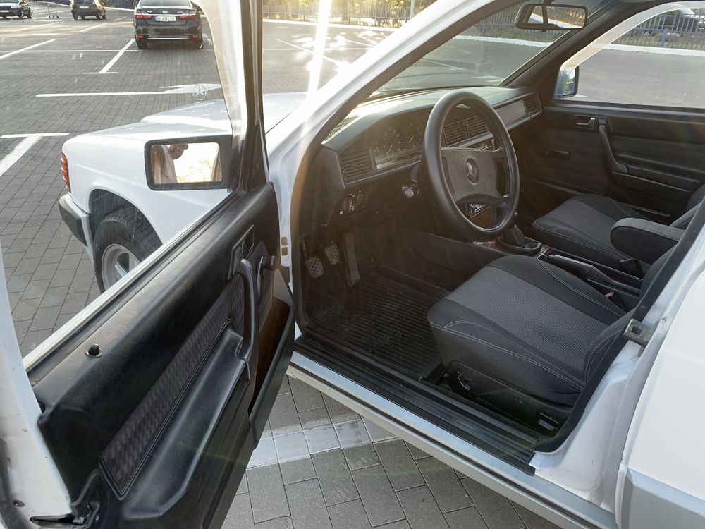 Продам Мерседес 190d w201