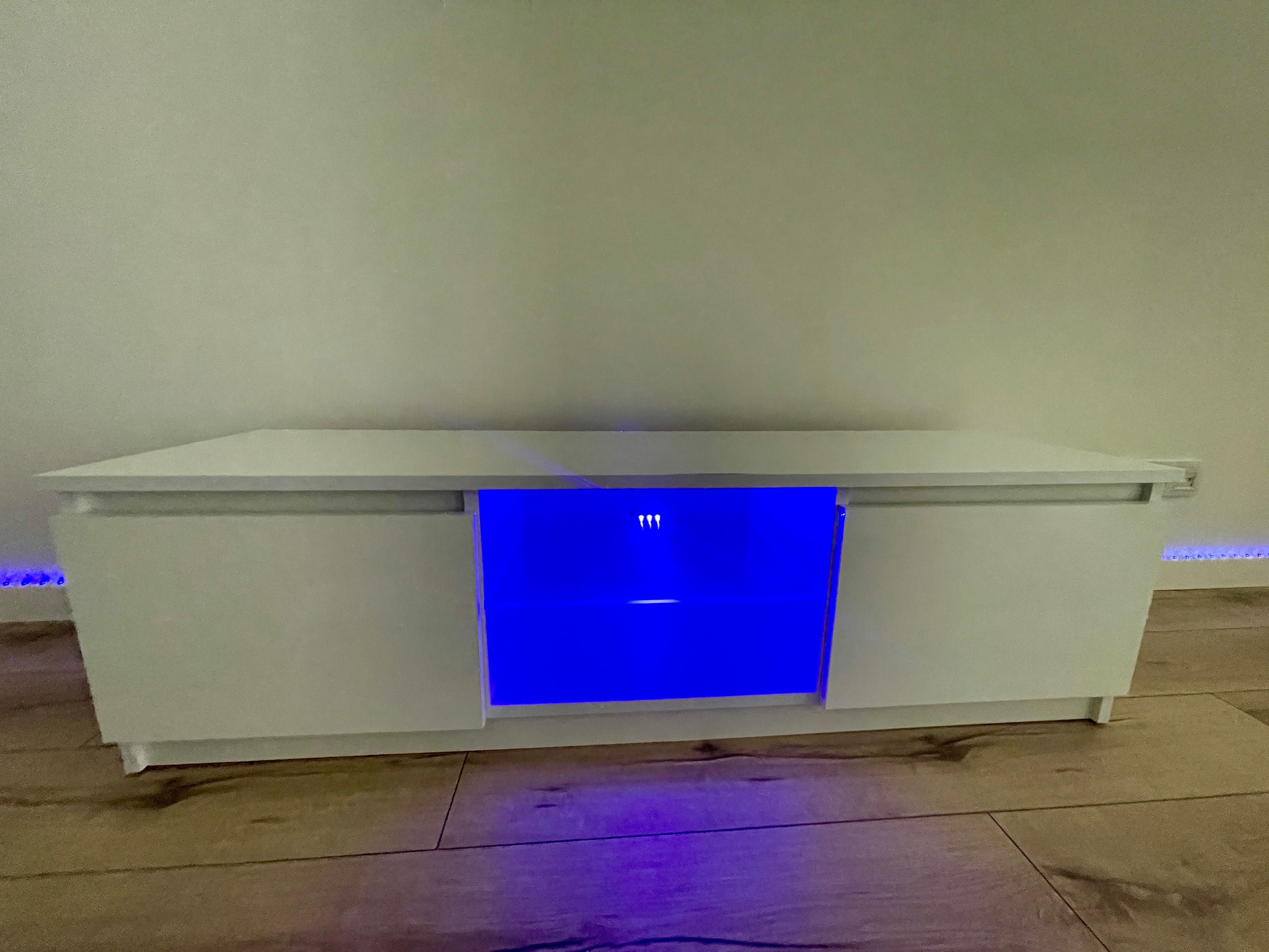 Komoda Stolik biały RTV pod LCD 140 cm + LED