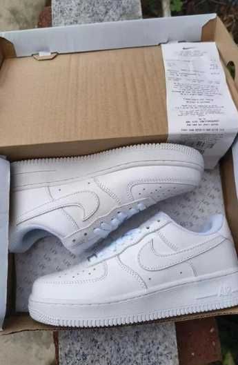 Tênis Nike Air Force 1, tamanho 39