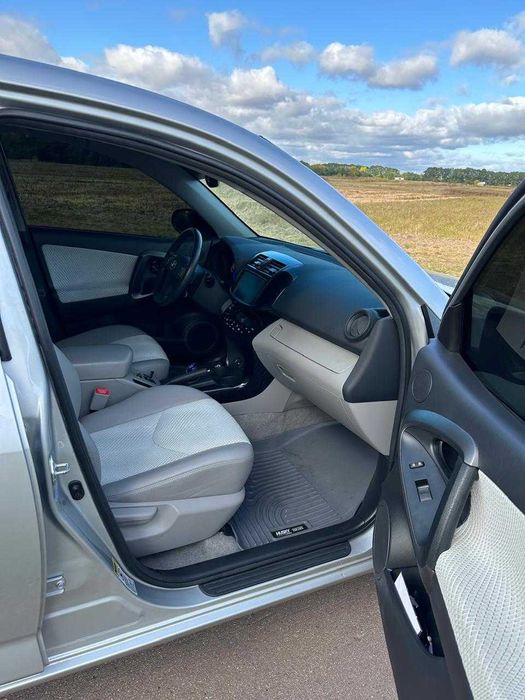 Toyota RAV4 EV, 2014